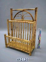 藏品(竹製書報架)的圖片